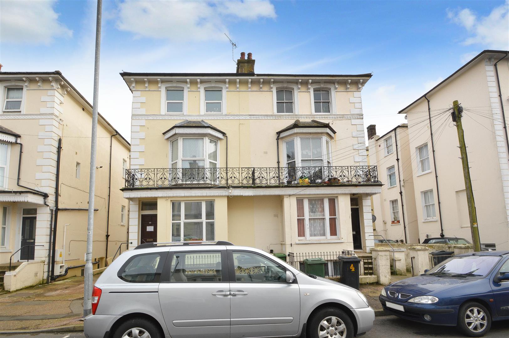 Property Details for Pevensey Road Eastbourne East Sussex BN21 3HS